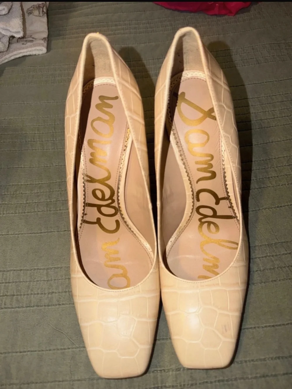Sam Edelman Cream Croc-Embossed Pointed Pumps
